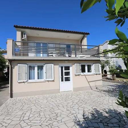 Skvicalo Apartment